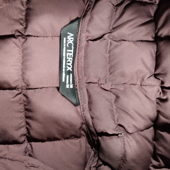 Arc’teryx Women’s M Narin Down Puffer Vest Quartz Hooded Quilted. - Picture 4 of 11